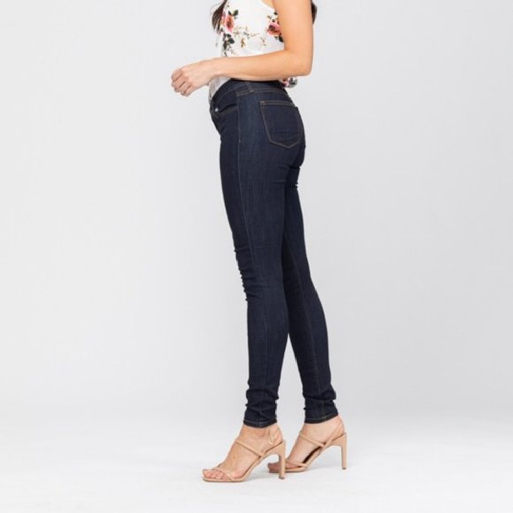 Judy Blue Jeans Womens Mid Rise Skinny 5 27 Dark Wash Style 8376 Super Stretchy - Picture 3 of 13